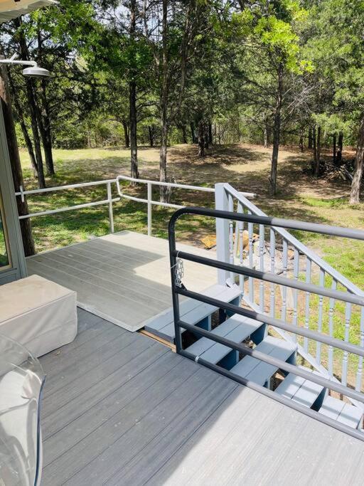 Bastrop Tiny Disc Golf Retreat Villa Ngoại thất bức ảnh