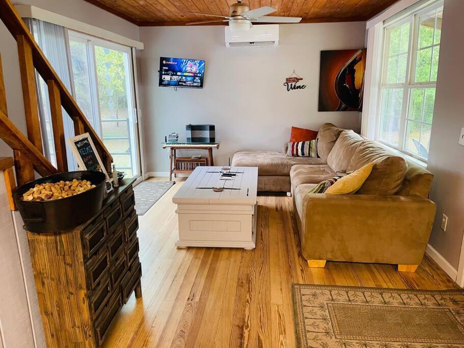 Bastrop Tiny Disc Golf Retreat Villa Ngoại thất bức ảnh